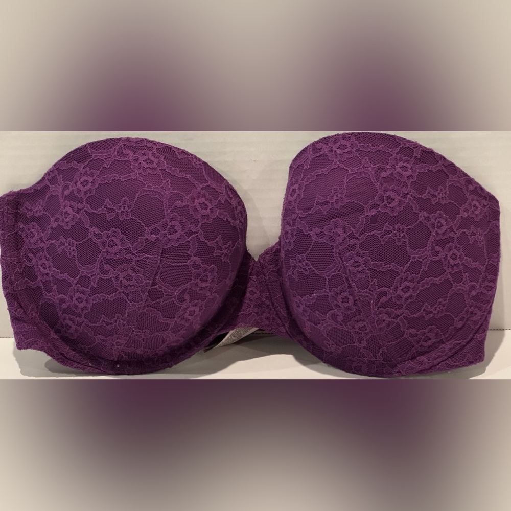 Victoria’s Secret Purple Lace Strapless Push-up Bra 36D